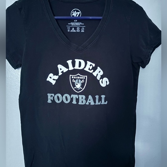 Las Vegas Raiders Woman V Neck Tee Size Small. - Picture 4 of 5